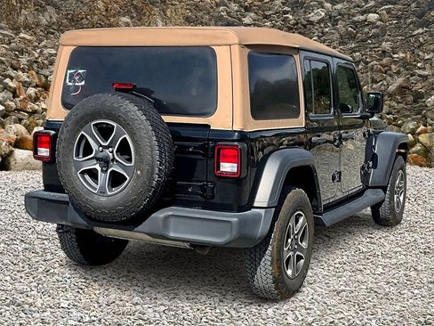 Used 2021 Jeep Wrangler Unlimited Sport S image 2