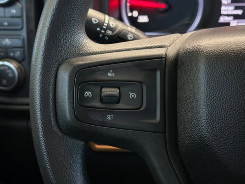 Used 2022 Chevrolet Silverado 2500 Custom w/ Custom Convenience Package AWD/4WD image 24