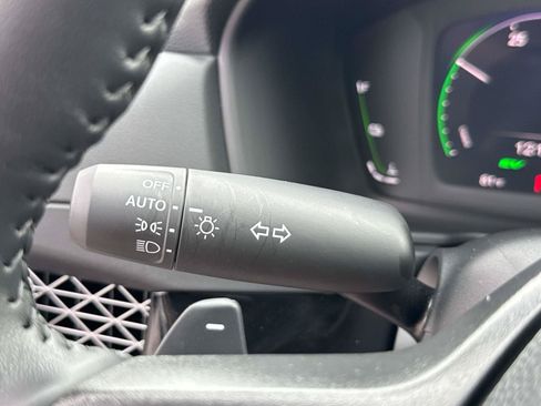 Used 2025 Honda Accord EX-L image 9