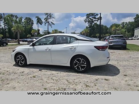 Used 2025 Nissan Sentra SV w/ All-Weather Package FWD image 26