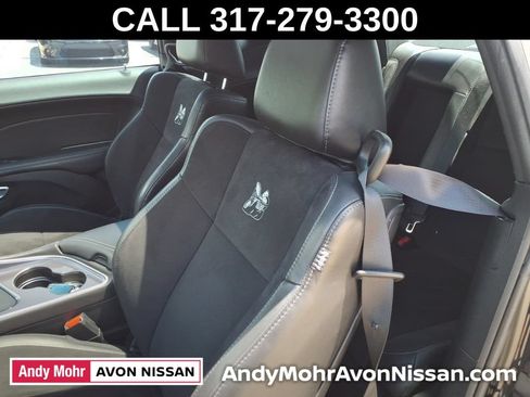 Used 2018 Dodge Challenger R/T Scat Pack RWD image 15