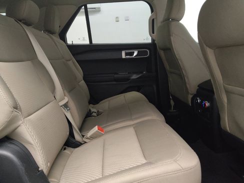 Used 2022 Ford Explorer 4WD image 19