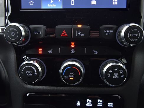 New 2026 RAM 1500 Big Horn w/ Night Edition AWD/4WD image 24