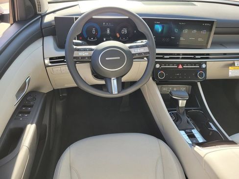 Certified 2025 Hyundai Tucson SEL image 14