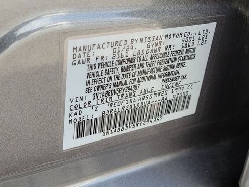 Used 2024 Nissan Sentra SR FWD image 33