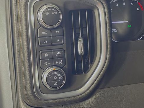 Used 2021 GMC Sierra 1500 AT4 image 11