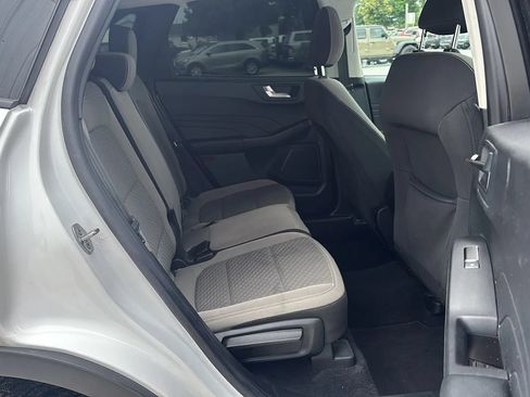 Used 2021 Ford Escape SE FWD image 14