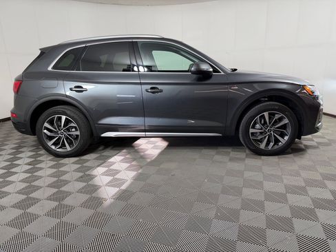 Certified 2023 Audi Q5 2.0T Premium w/ Convenience Package image 8