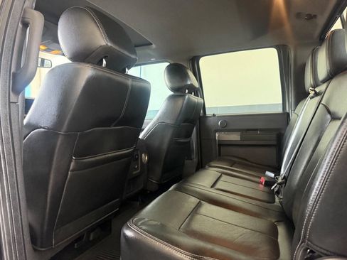 Used 2016 Ford F250 Lariat w/ Lariat Ultimate Package AWD/4WD image 44
