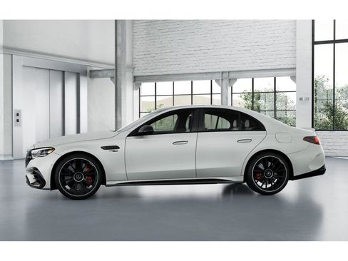 New 2026 Mercedes-Benz E 53 AMG e 4MATIC Sedan image 35