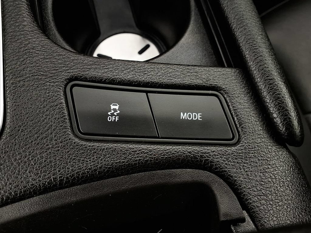 Used 2021 Cadillac XT5 Premium Luxury FWD image 22