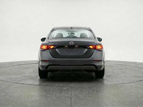 Used 2025 Nissan Sentra SV FWD image 7