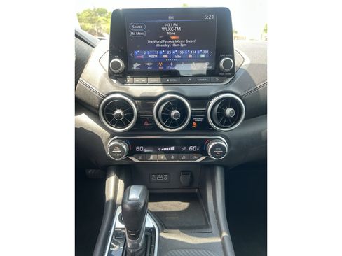 Used 2021 Nissan Sentra SV FWD image 13