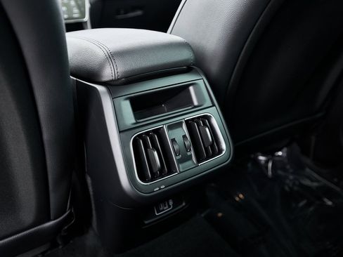 Used 2023 Maserati Grecale GT image 37