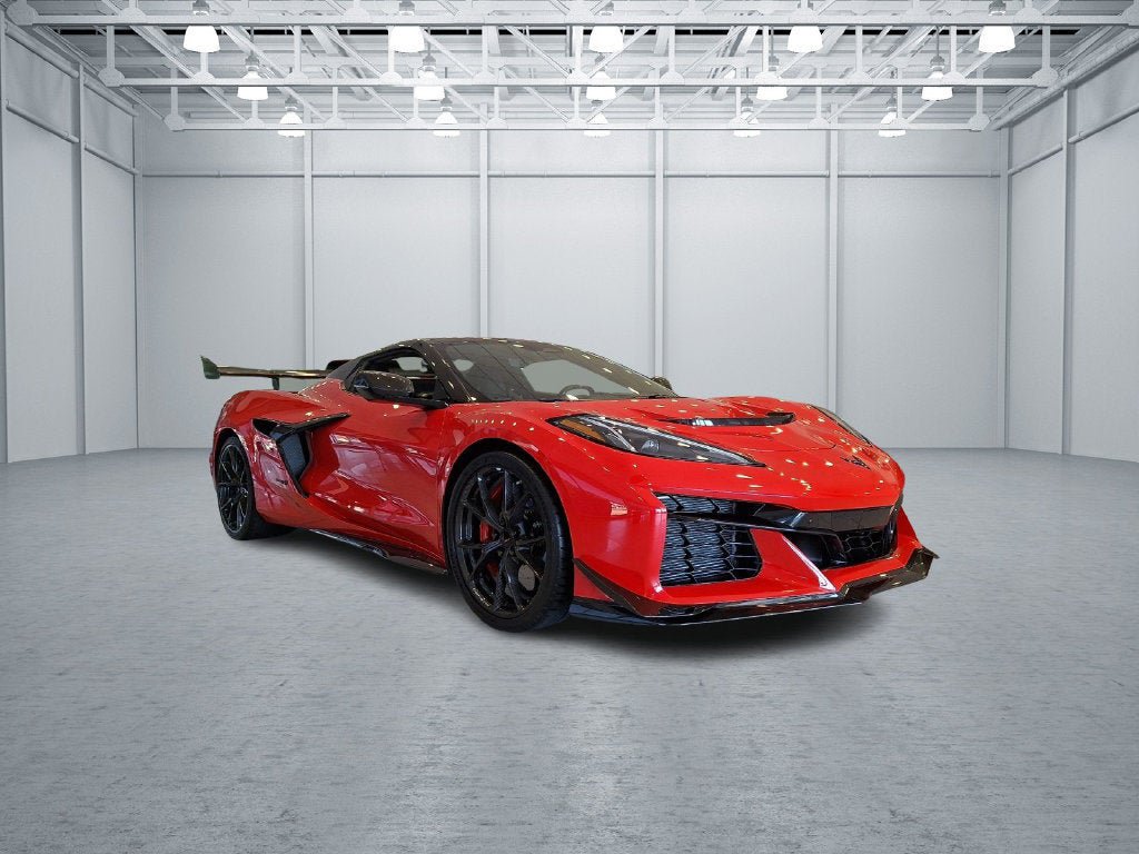Used 2026 Chevrolet Corvette ZR1 w/ ZR1 Carbon Fiber Aero Package RWD image 3