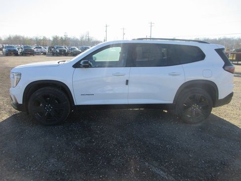 New 2026 GMC Acadia Elevation w/ Black Edition FWD image 9