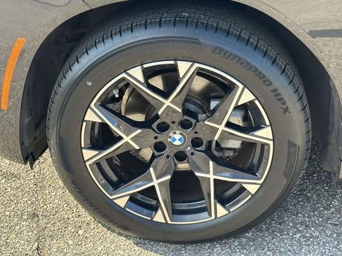Certified 2025 BMW X3 xDrive30 AWD/4WD image 13