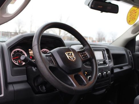 Used 2016 RAM 1500 Express image 17