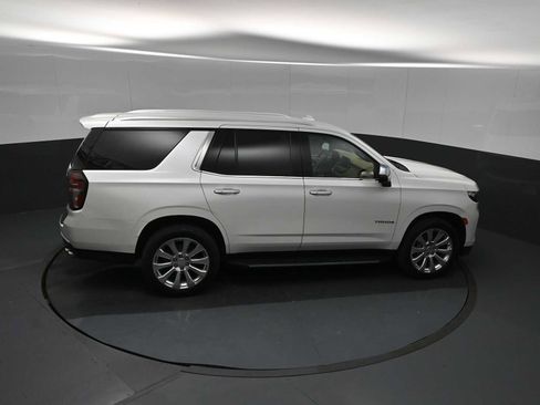 Used 2021 Chevrolet Tahoe Premier AWD/4WD image 47