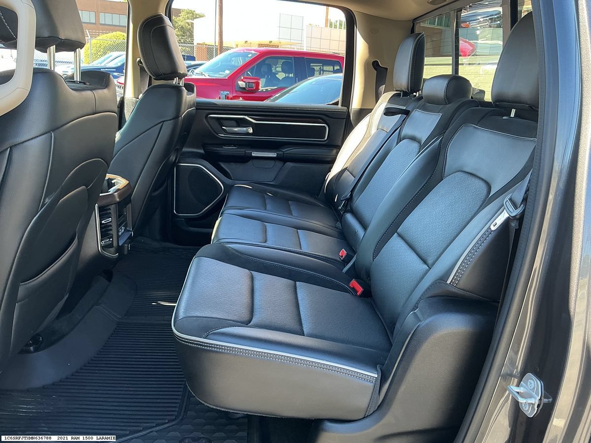 Used 2021 RAM 1500 Laramie AWD/4WD image 9
