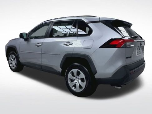 Certified 2021 Toyota RAV4 LE image 7
