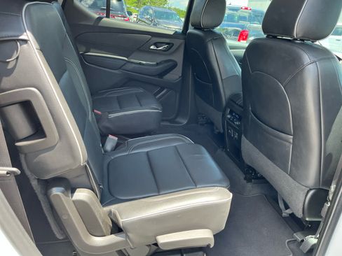 Used 2021 Chevrolet Traverse High Country AWD/4WD image 33