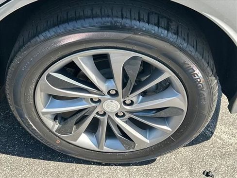 Certified 2023 Buick Encore GX Select w/ Sport Touring Package FWD image 35