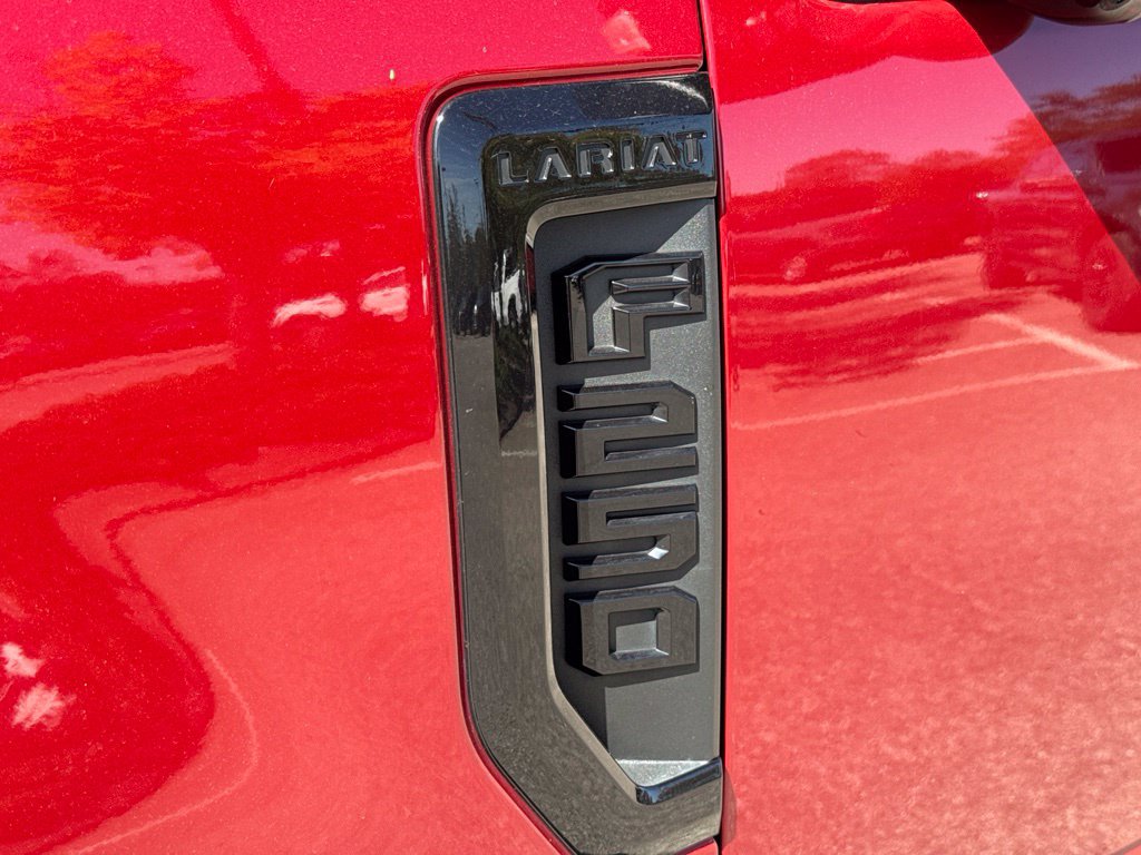 Used 2022 Ford F250 Lariat w/ Tremor Off-Road Package AWD/4WD image 6