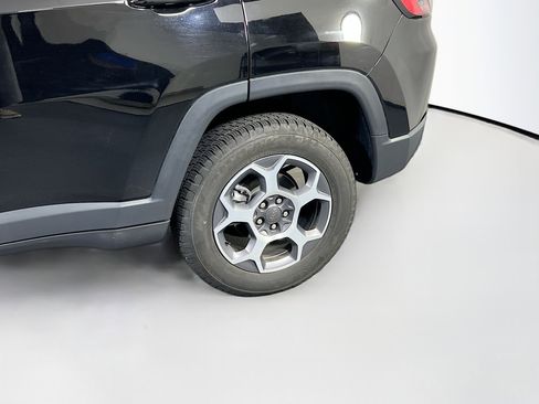 Used 2022 Jeep Compass Trailhawk w/ Trailhawk Convenience Group image 28