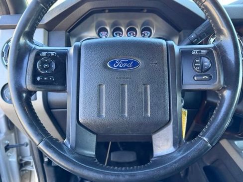 Used 2014 Ford F350 Lariat w/ Lariat Ultimate Package AWD/4WD image 29