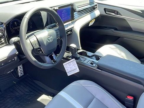 New 2026 Toyota Camry SE FWD image 11
