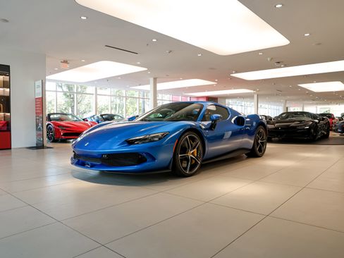 Used 2024 Ferrari 296 GTS image 38