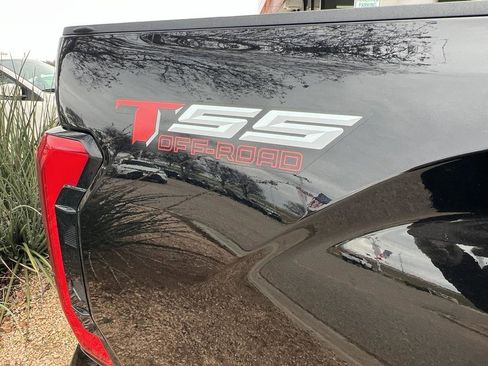 Used 2022 Toyota Tundra SR5 image 34