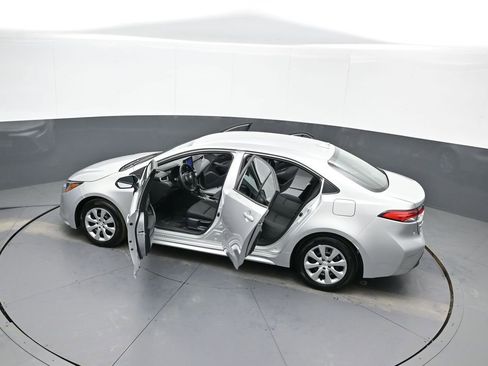 Certified 2025 Toyota Corolla LE image 43