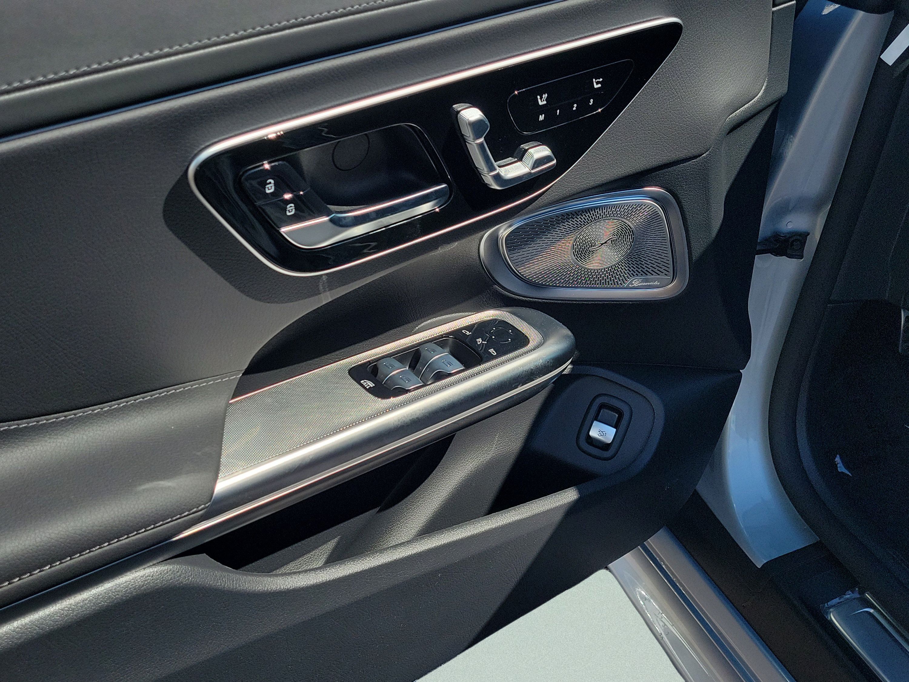 New 2027 Mercedes-Benz CLE 450 4MATIC Cabriolet image 9