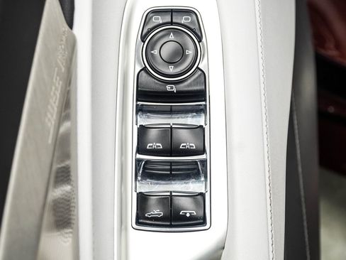 Used 2022 Chevrolet Corvette Stingray image 39