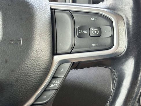 Used 2020 RAM 1500 Laramie AWD/4WD image 19