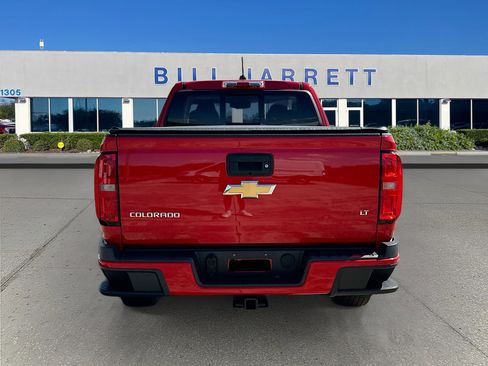 Used 2017 Chevrolet Colorado LT w/ LT Convenience Package image 6