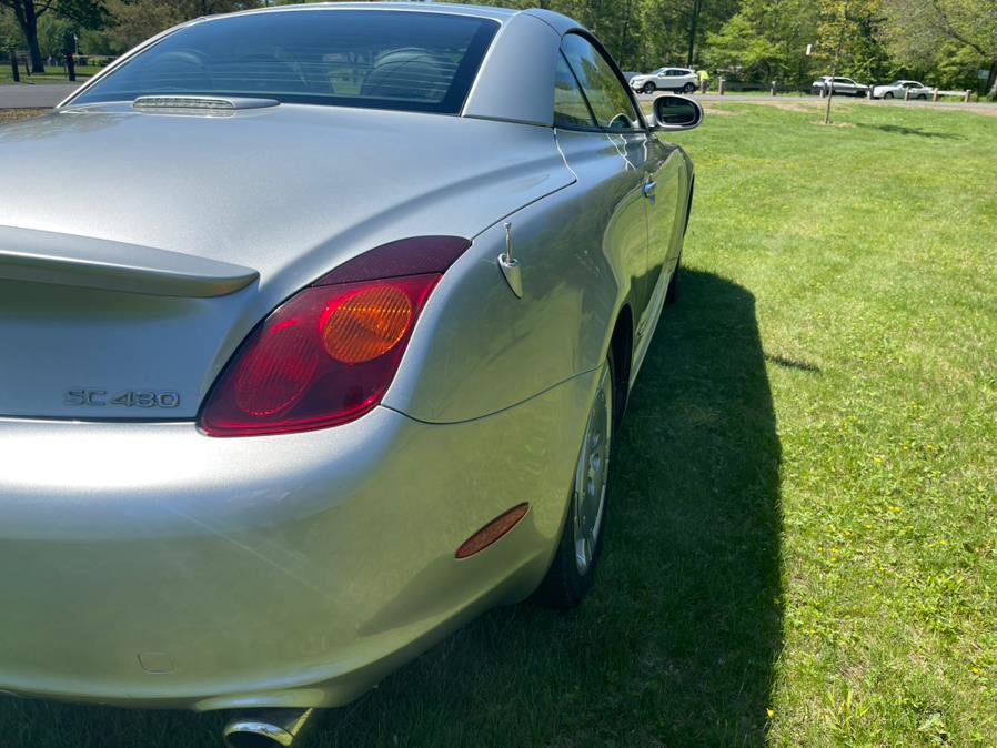 Used 2002 Lexus SC 430 Convertible RWD image 4