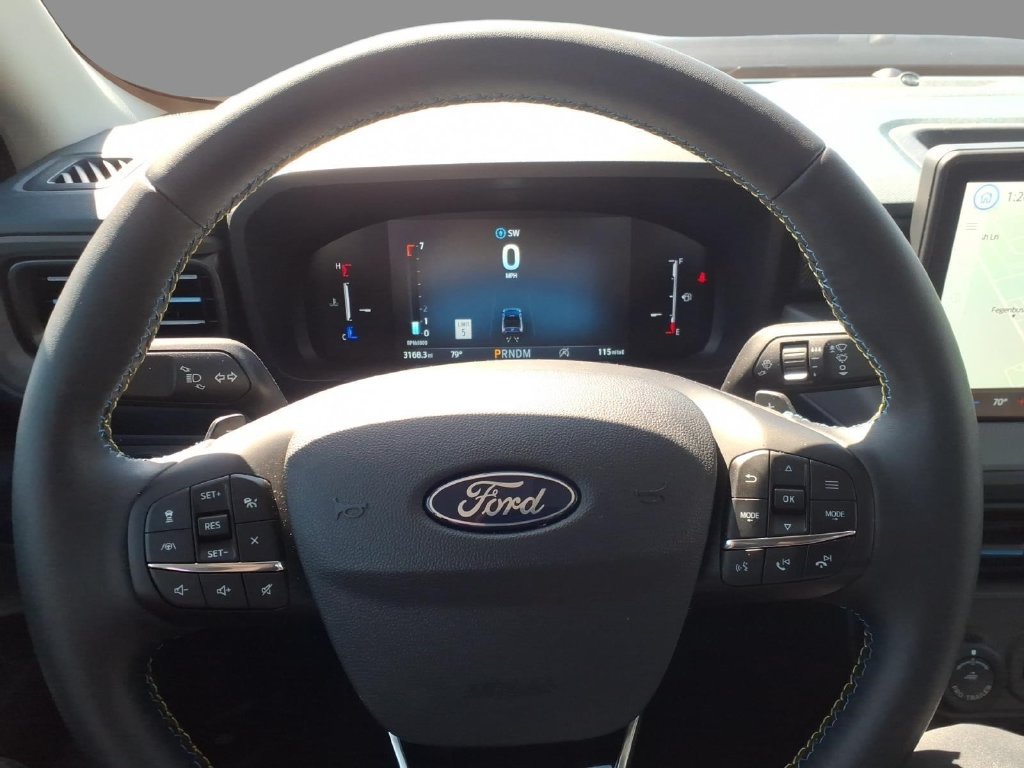 Used 2026 Ford Maverick Lobo AWD/4WD image 21