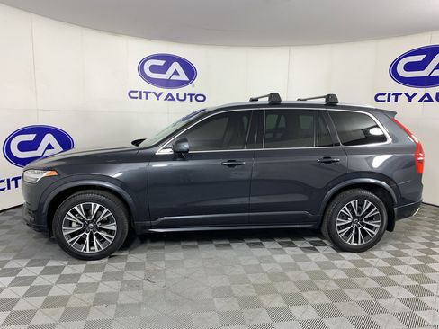 Used 2021 Volvo XC90 T5 Momentum w/ Protection Package FWD image 6