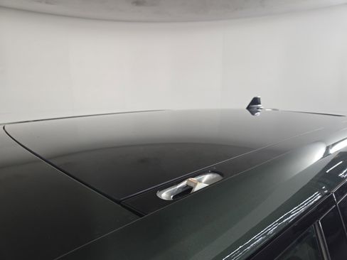 Used 2022 Rivian R1T Launch Edition image 13