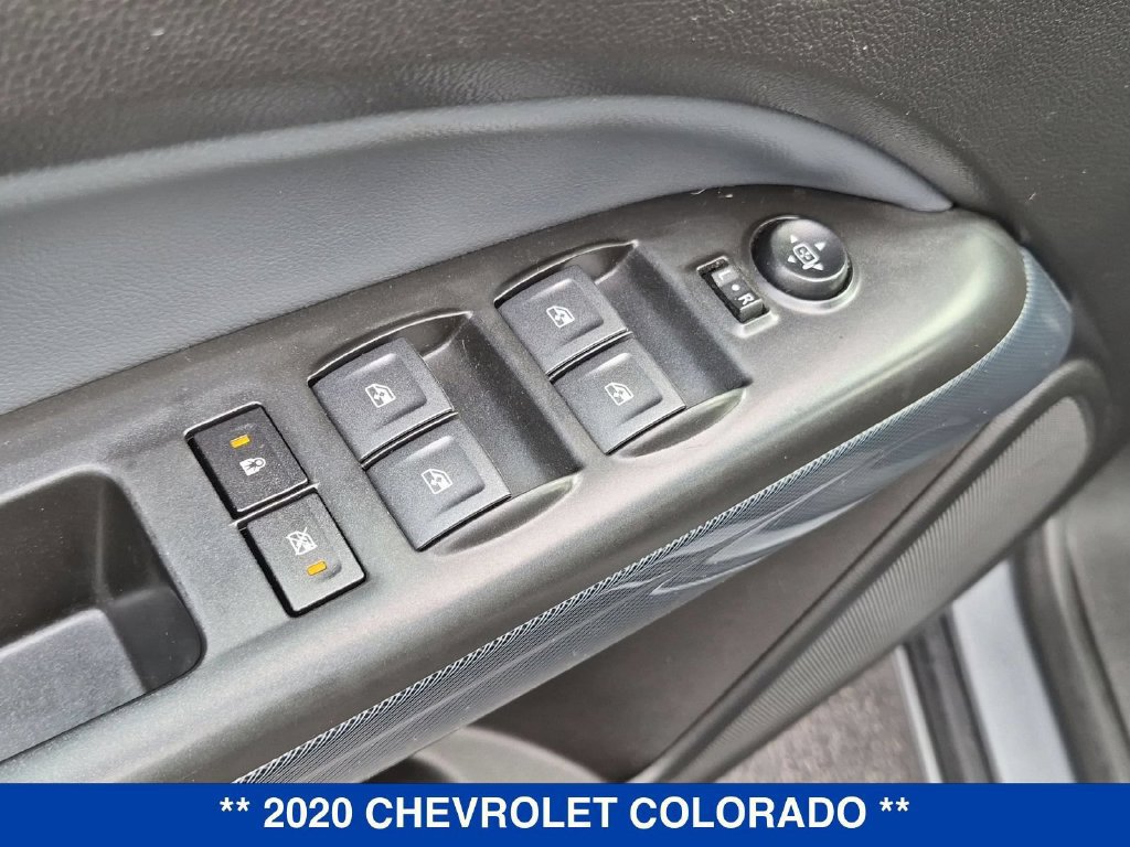 Used 2020 Chevrolet Colorado Z71 AWD/4WD image 13