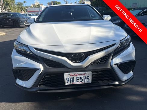 Used 2023 Toyota Camry SE image 8