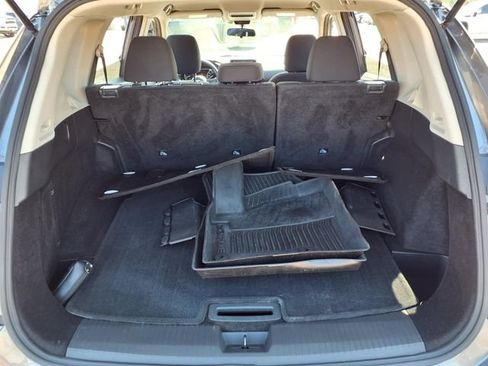 Used 2024 Nissan Rogue S AWD/4WD image 45