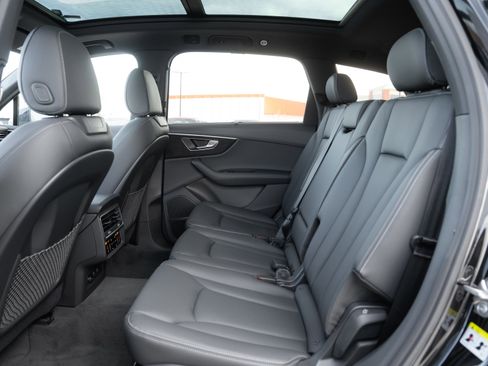 New 2026 Audi Q7 3.0T Premium Plus image 26