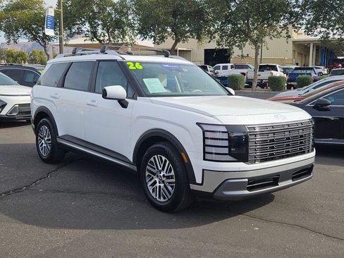 Certified 2026 Hyundai Palisade SEL image 3