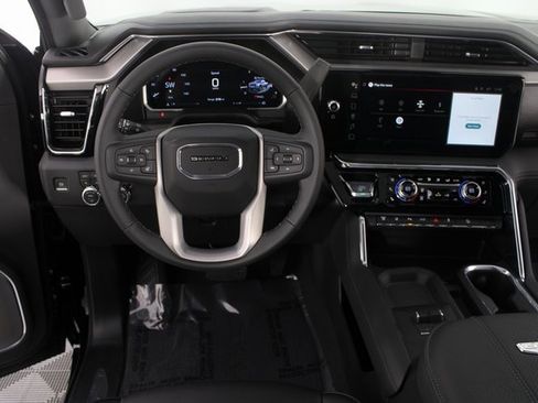 New 2026 GMC Sierra 2500 Denali w/ Denali Reserve Package image 14