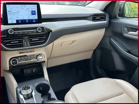 Used 2021 Ford Escape SEL w/ Technology Package FWD image 26