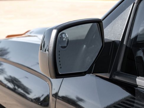 Used 2017 Chevrolet Silverado 1500 LTZ Z71 w/ LTZ Plus Package image 43